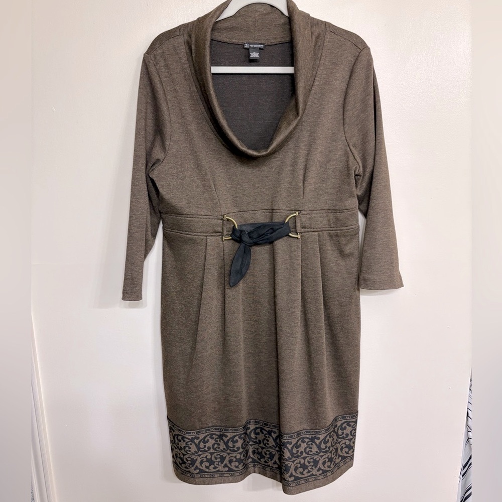 New Directions Brown Dress